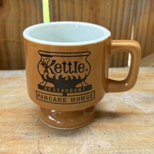 Vintage 70s Kettle Restaurant Pancake House Footed Coffee Mug Size 6oz